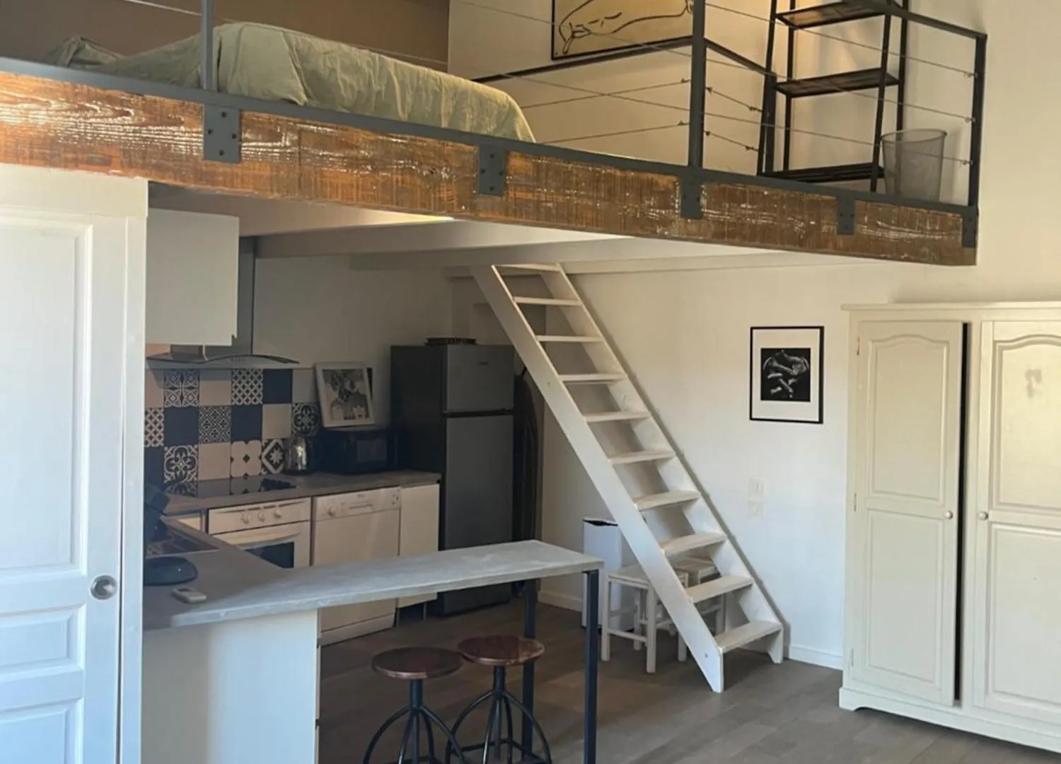 Le Loft De Roxane Centre Historique Aix En Provence contacts